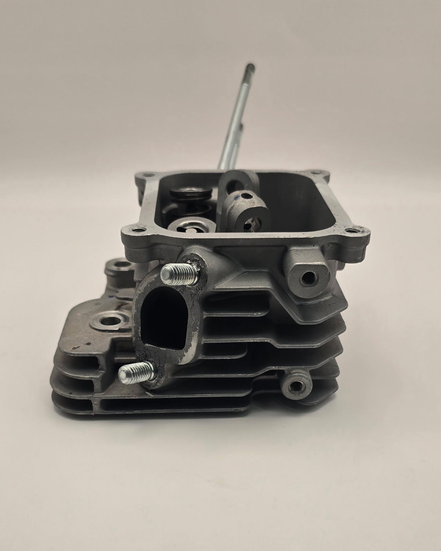 Predator 212 Hemi head