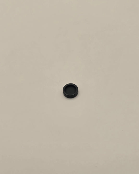 Lash cap